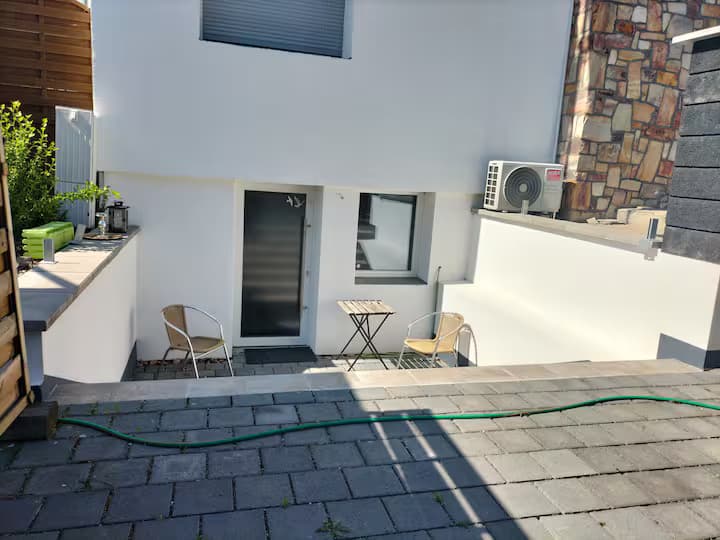 T-1 - Gemütliches 2 Zimmer Apartment in Trebur Bild 2