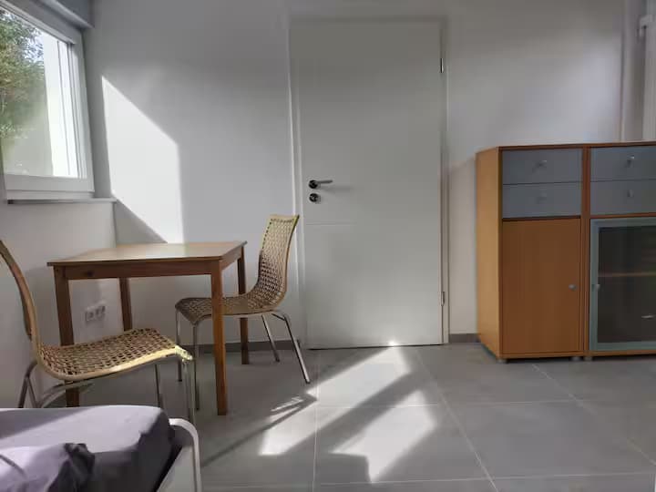 T-P - Neue kleine Unterkunft Bild 2