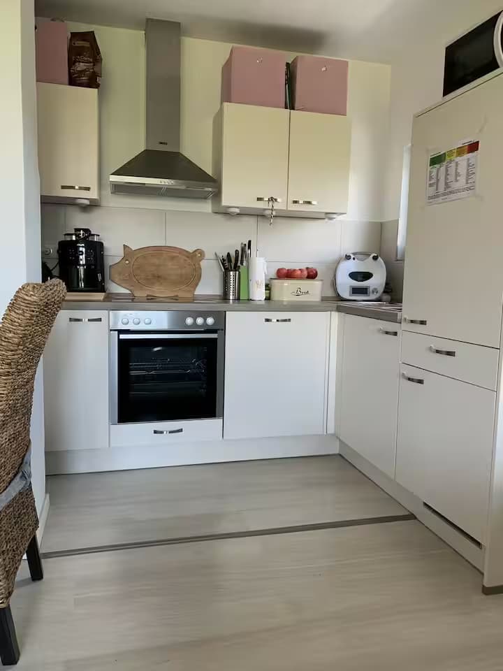 T-2 - großzügiges Apartment in Trebur Bild 2