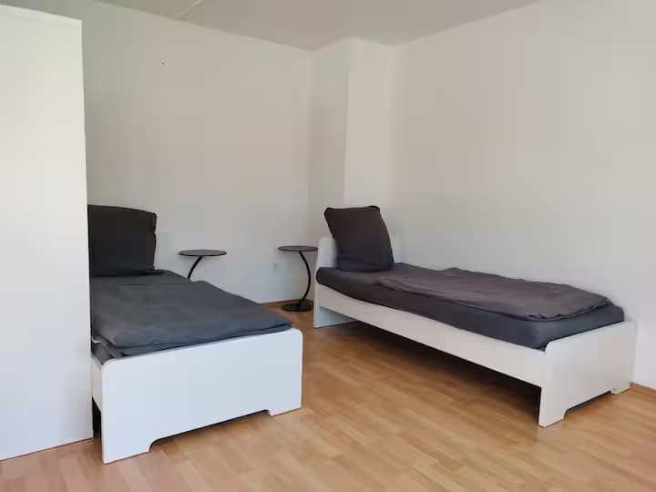K-4 - Gemütliche, möblierte 2,5-Zimmer Wohnung mit Balkon Bild 5
