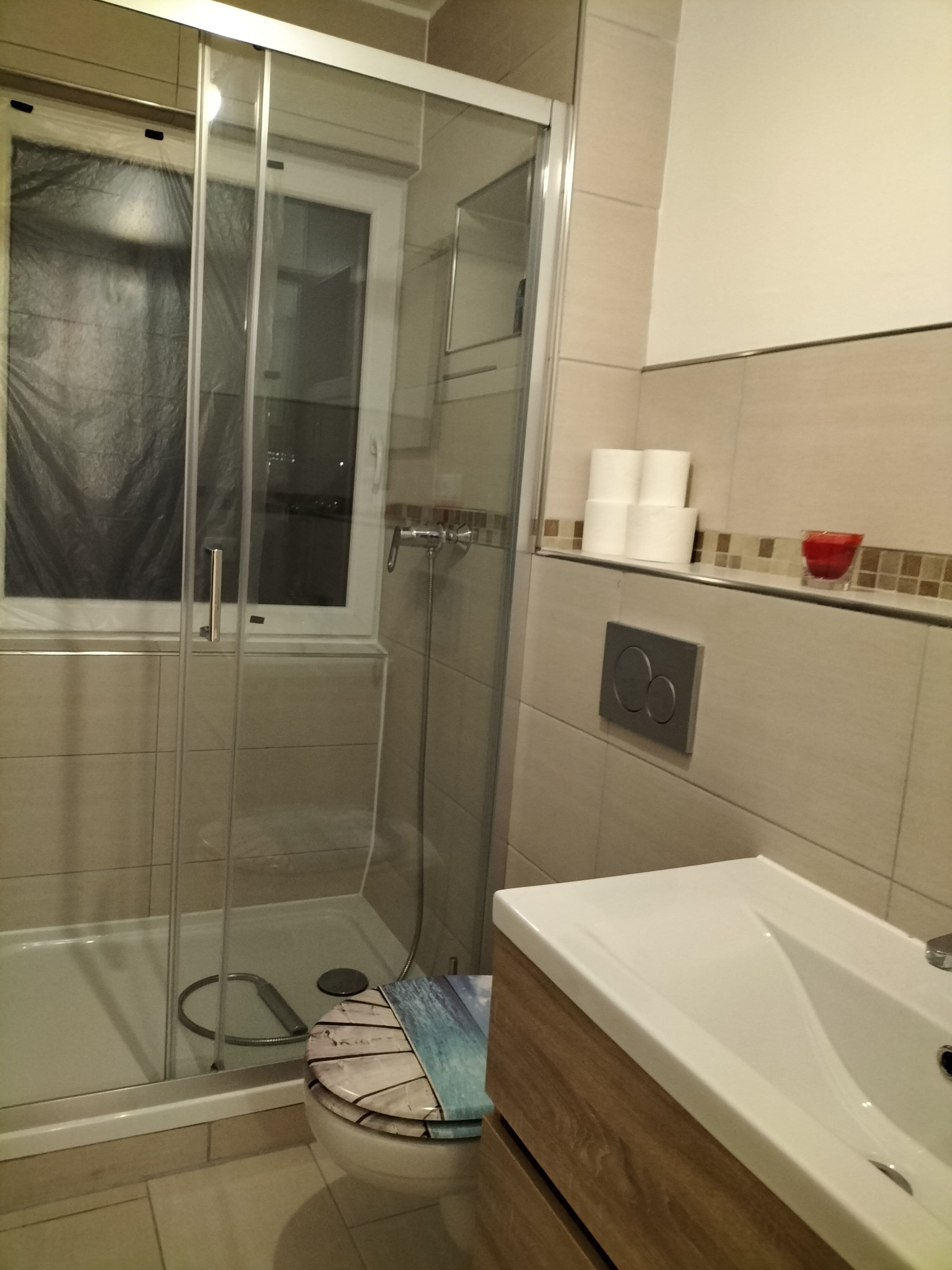 E-13a - Kernsaniertes Apartment Bild 5