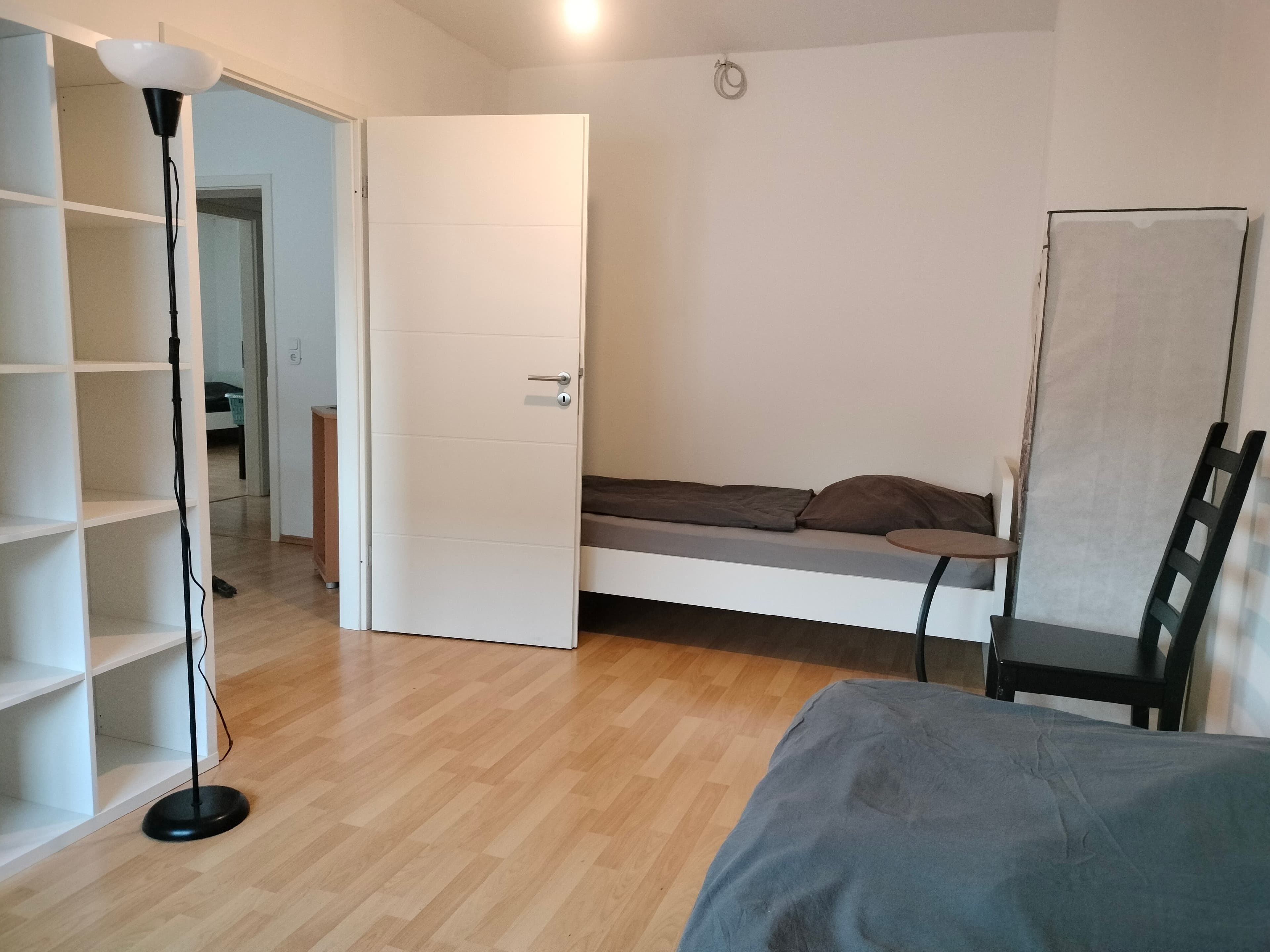 K-2 - großzügige, möblierte 3-Zimmer Wohnung mit Balkon Bild 9